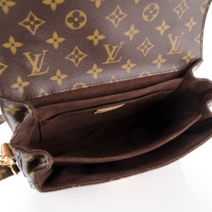 Louis Vuitton Monogram Pochette Metis 5 of 7