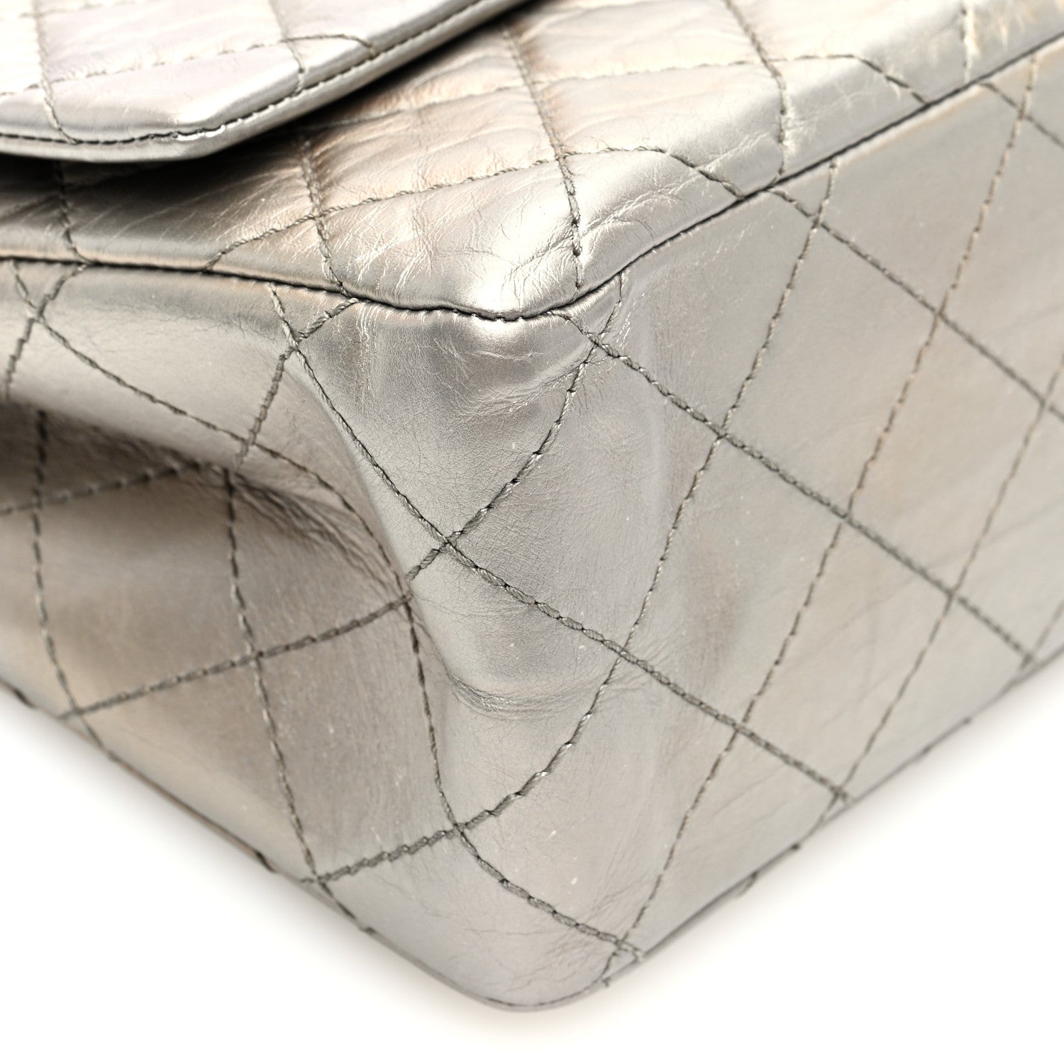 Chanel Metallic Aged Calfskin Quilted 2.55 Reissue 226 Flap Silver 9 of 10