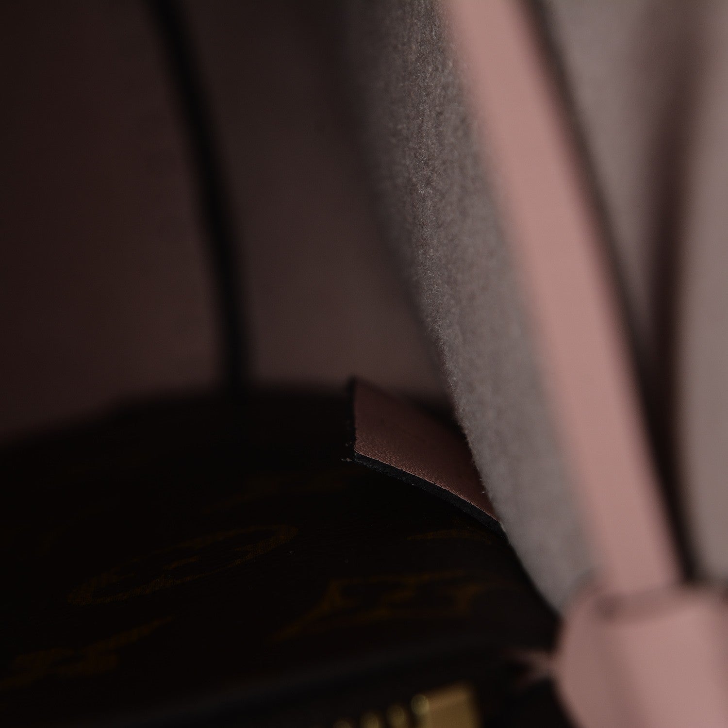 Louis Vuitton Monogram Neonoe MM Rose Poudre 6 of 7
