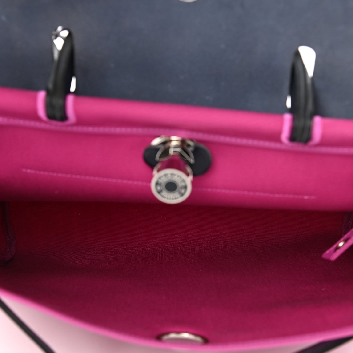 Hermes Toile Officier Vache Hunter Horseshoe Laque Herbag Zip PM 31 Magnolia Bleu Indigo 6 of 10