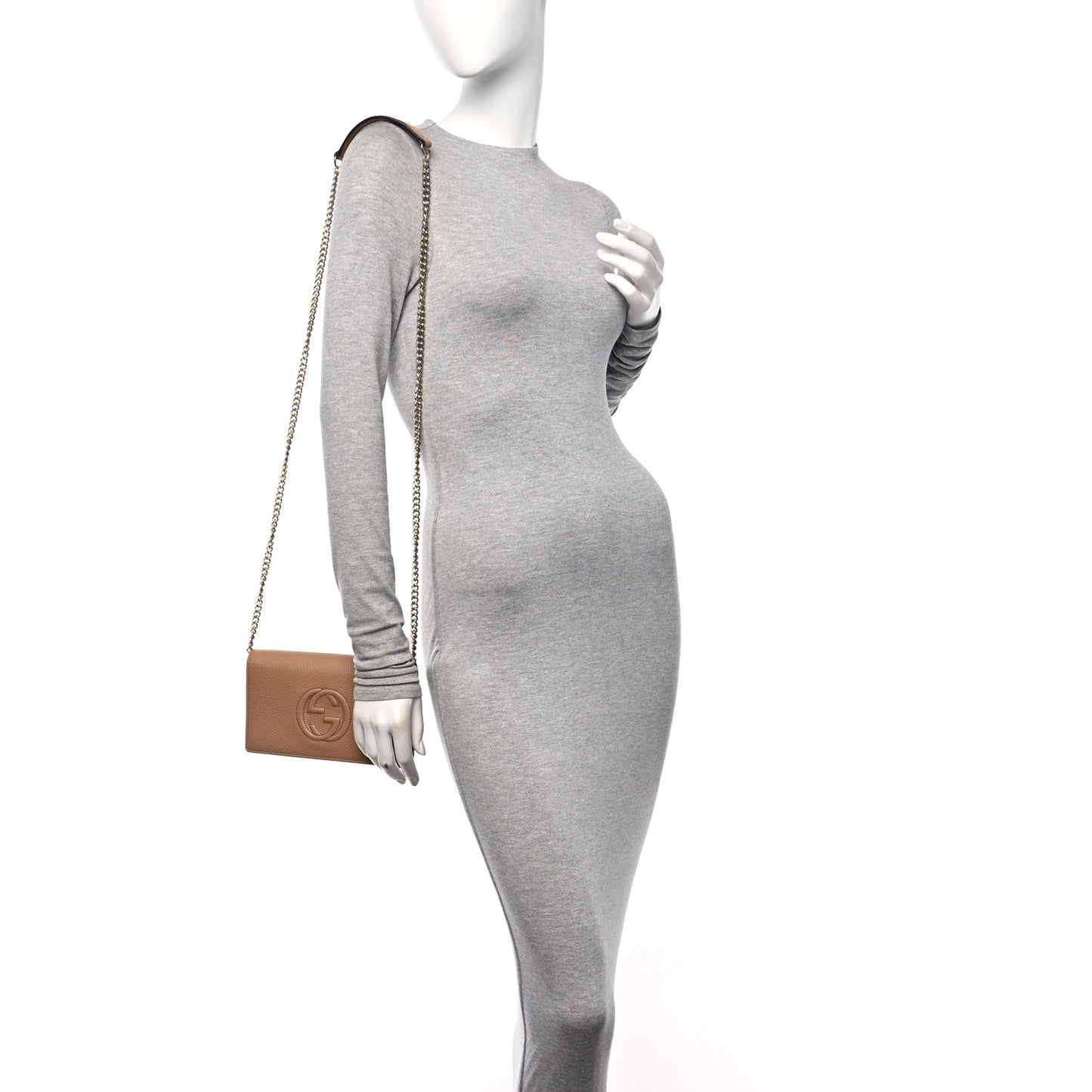 Pebbled Calfskin Soho Wallet On Chain Camelia