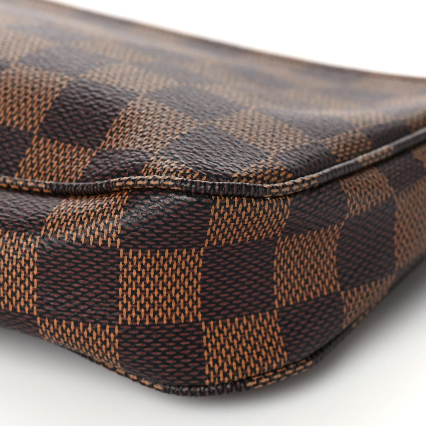 Damier Ebene Pochette Accessories NM