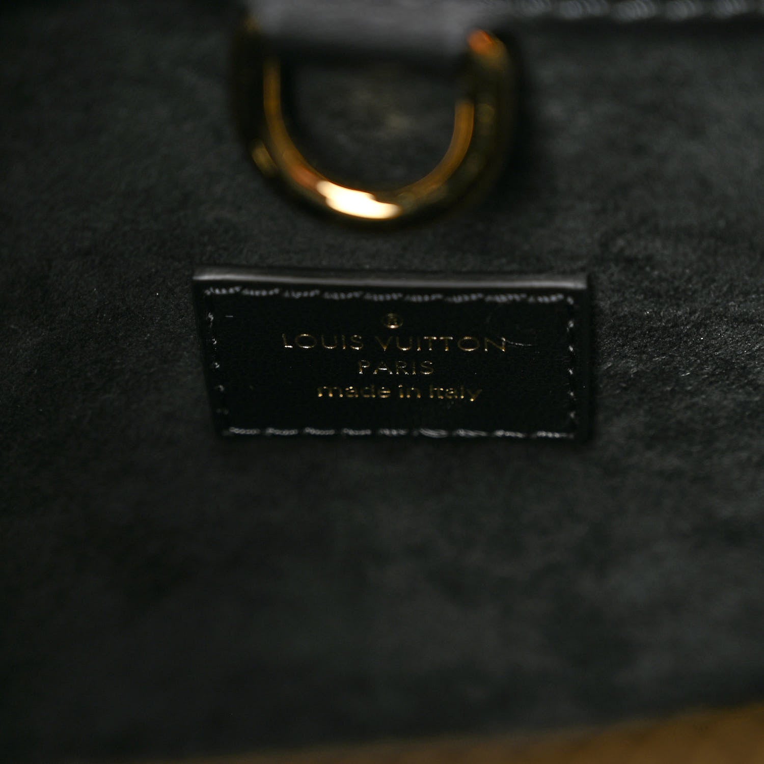 Louis Vuitton Taurillon Vendome MM Black 6 of 10