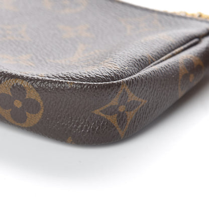 Louis Vuitton Monogram Mini Pochette Accessories 9 of 9