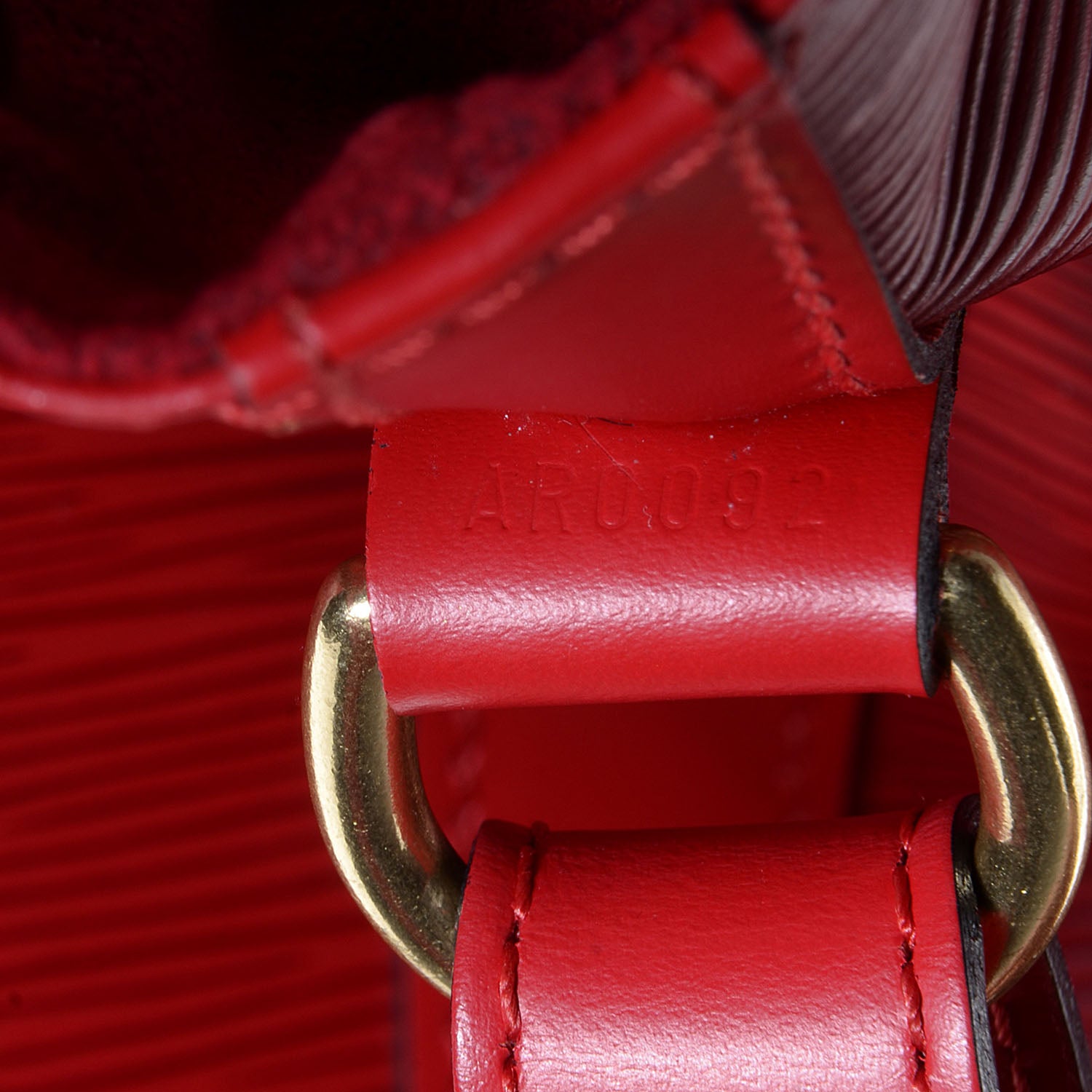 Louis Vuitton Epi Petit Noe Rouge 6 of 7
