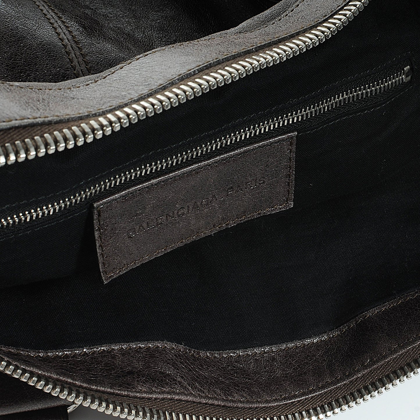 Agneau Giant 21 Weekender Cafe