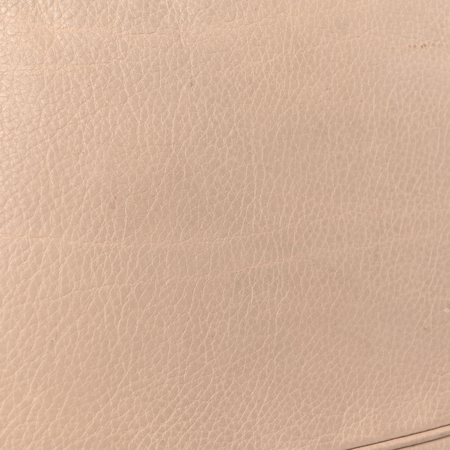 Louis Vuitton Mahina L Coquille 15 of 20