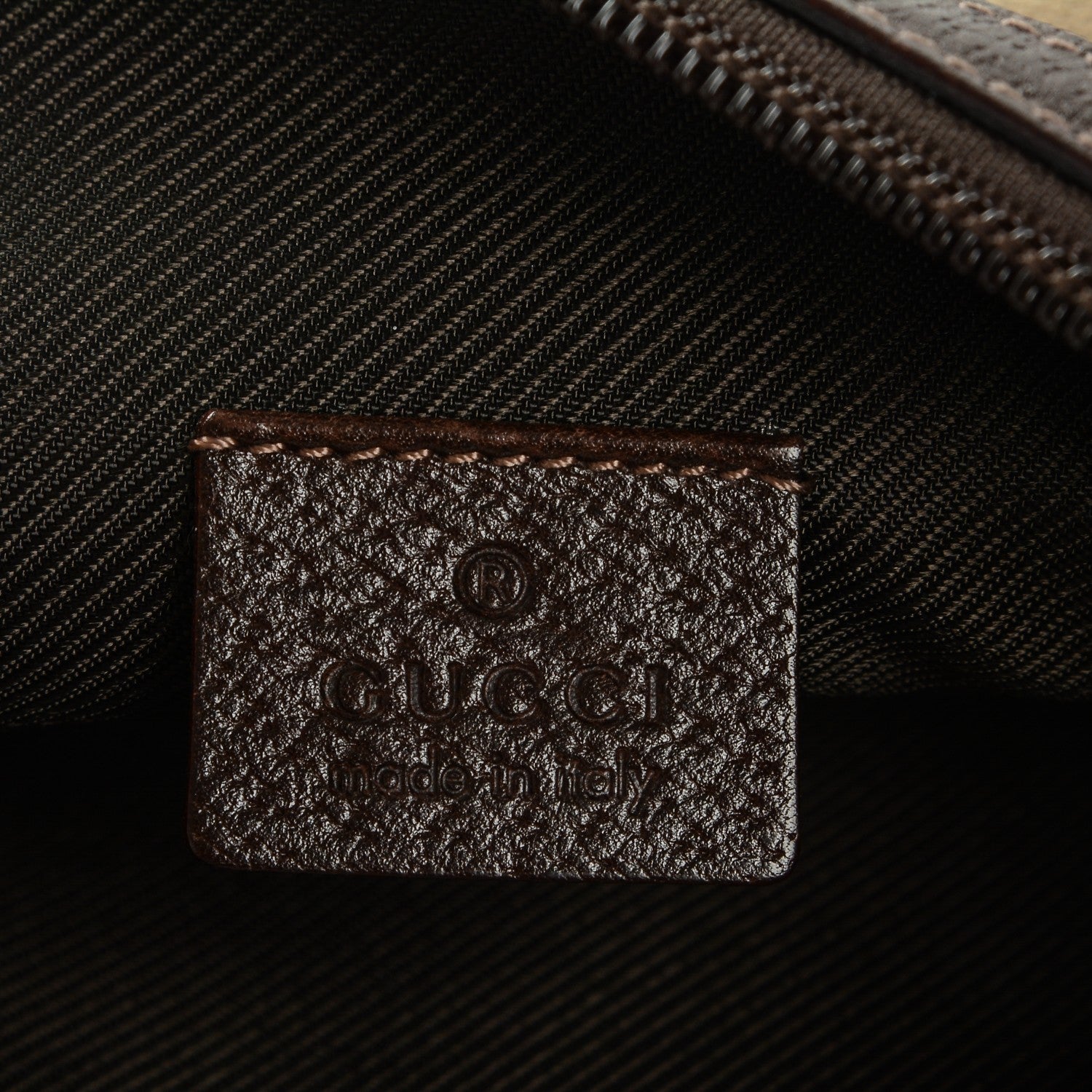 Gucci Monogram D Ring Cosmetic Case Brown 6 of 8