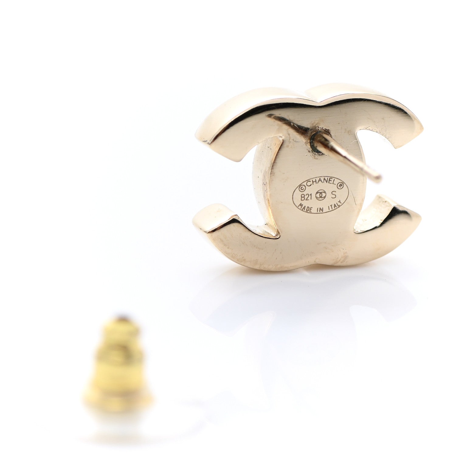 Chanel Metal CC Turnlock Earrings Gold 4 of 5