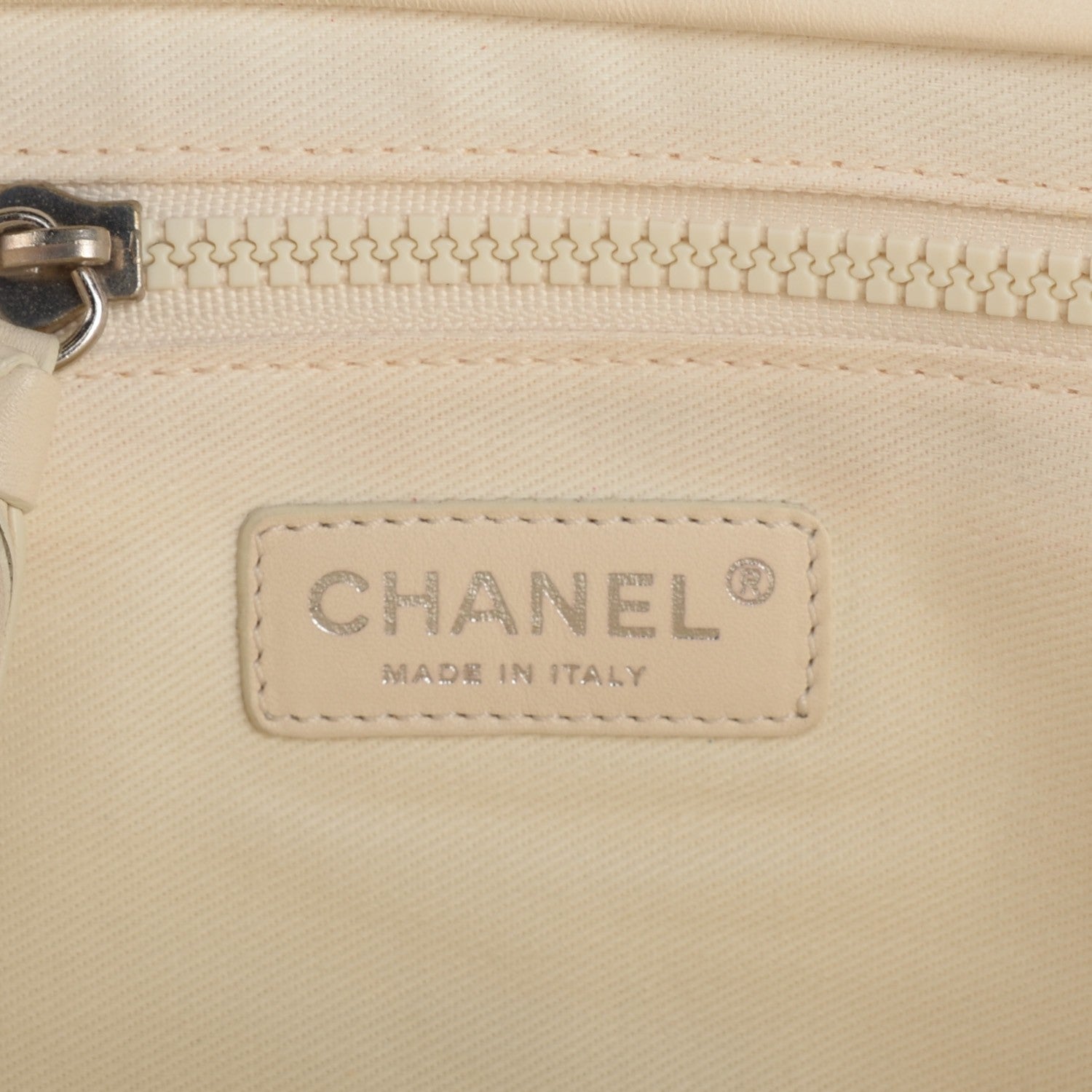 Chanel Canvas Calfskin Mobile Art Tote White 6 of 9