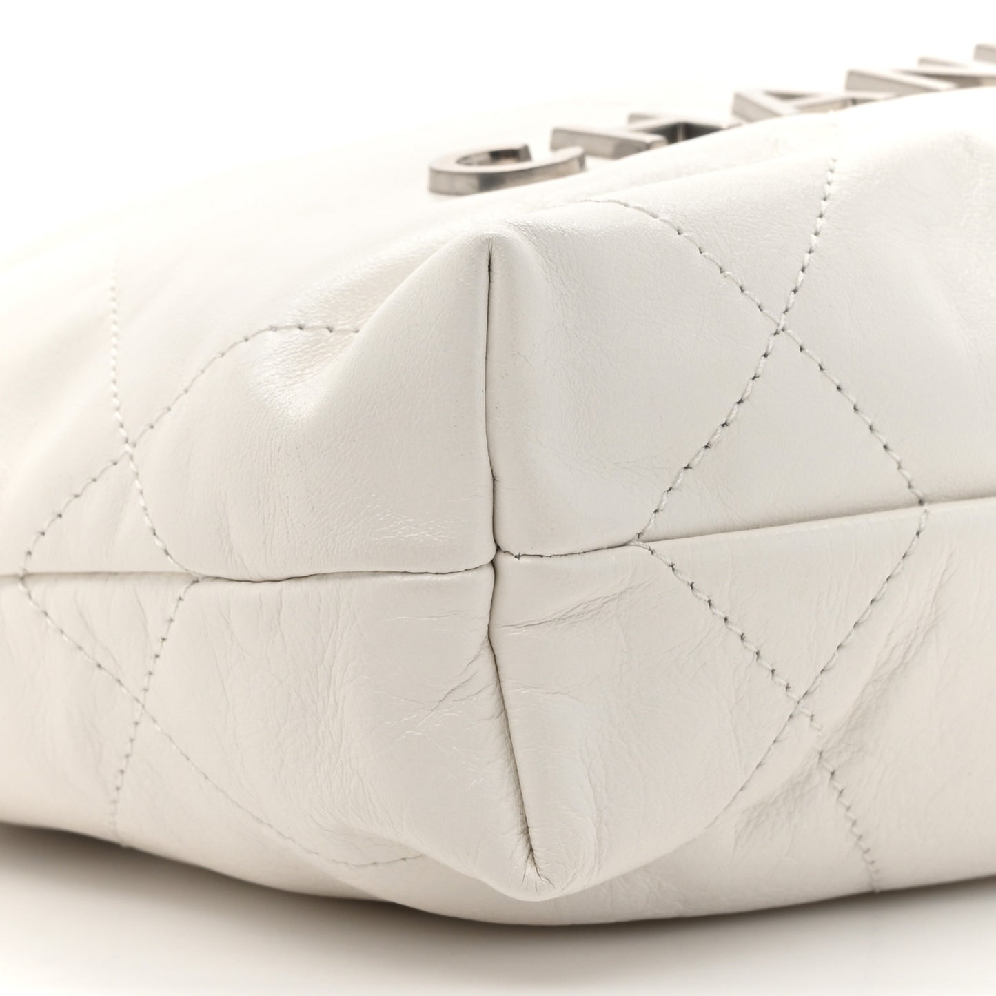 Shiny Calfskin Quilted Mini Chanel 22 White