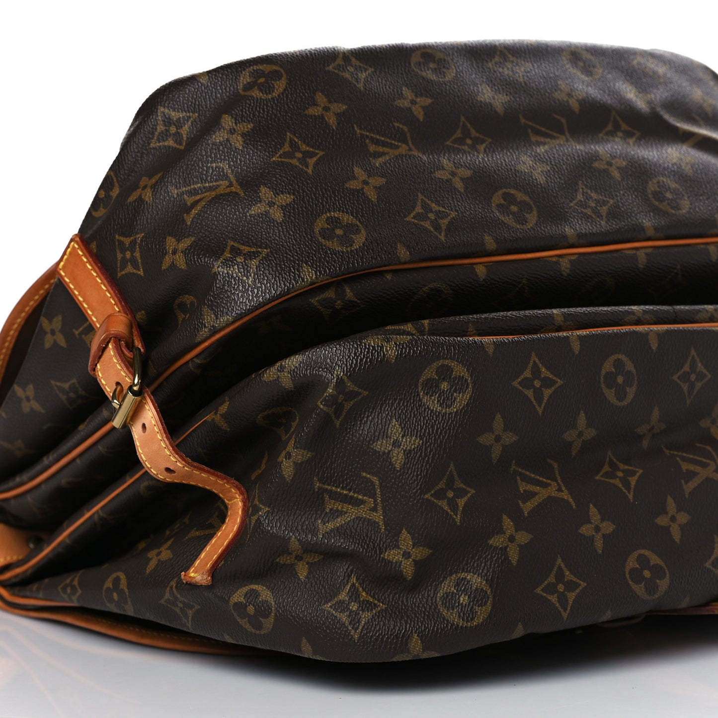 Monogram Saumur 35