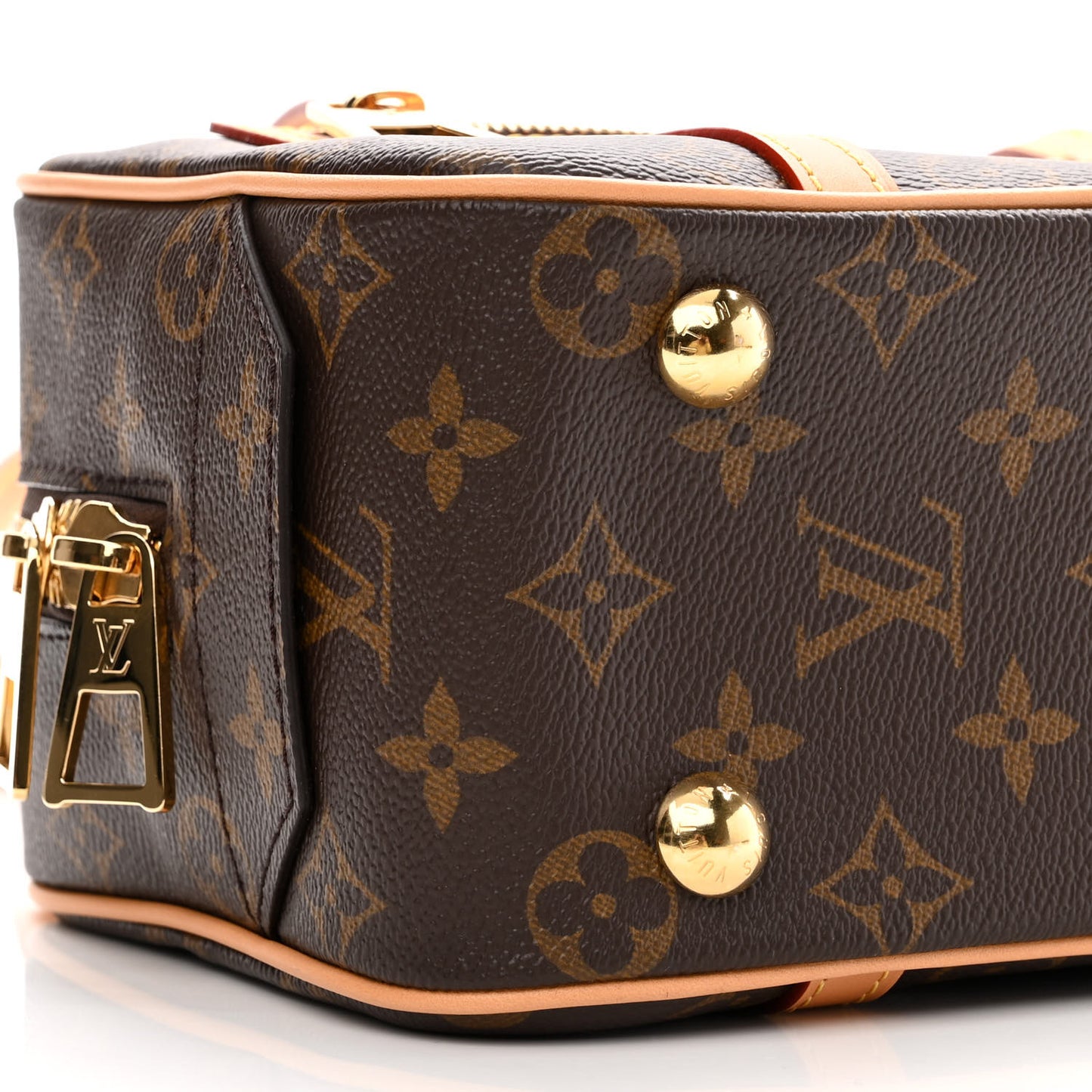 Monogram Cite