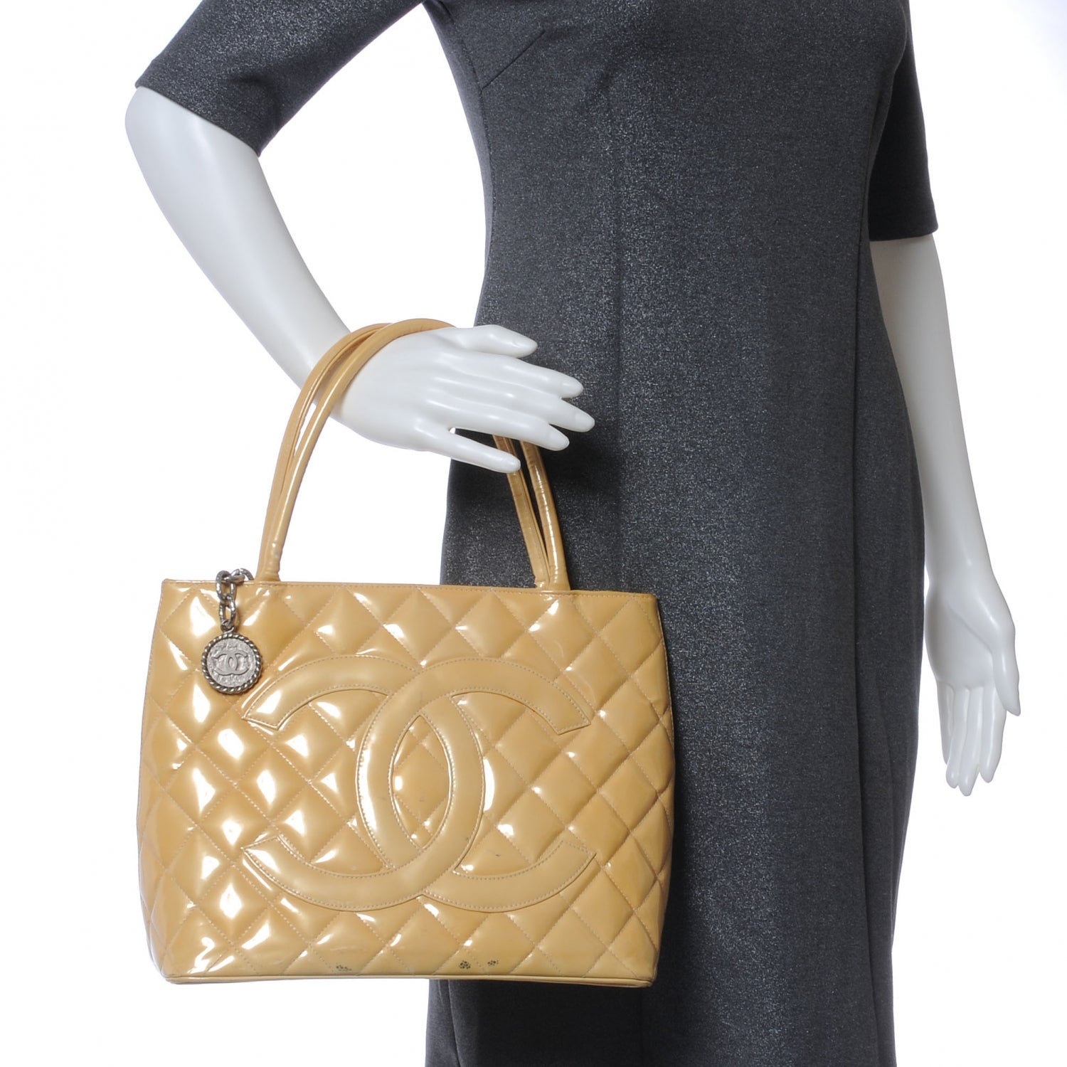 Chanel Patent Medallion Tote Yellow 2 of 11