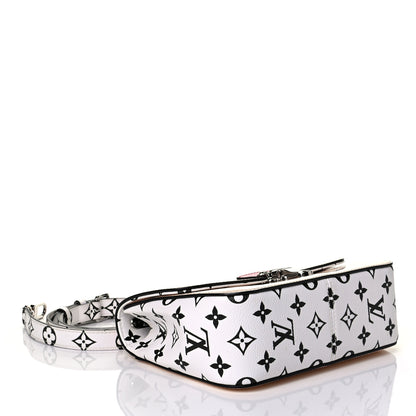 Louis Vuitton Patent Calfskin Monogram Cherrywood BB Creme 3 of 7