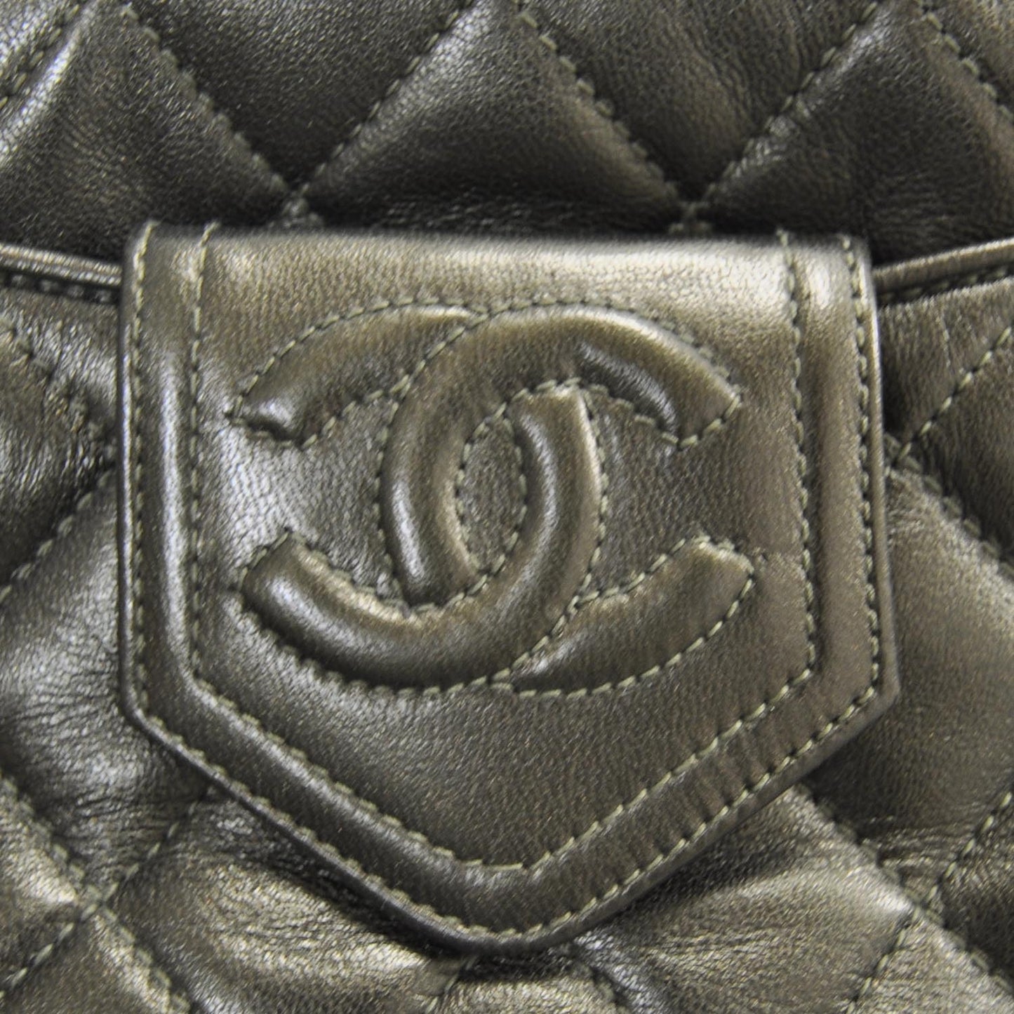 Quilted Lambskin Tassel Shoulder Bag Metallic