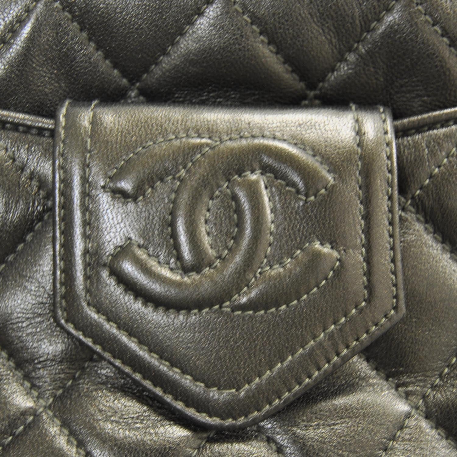 Chanel Quilted Lambskin Tassel Shoulder Bag Metallic 11 of 11
