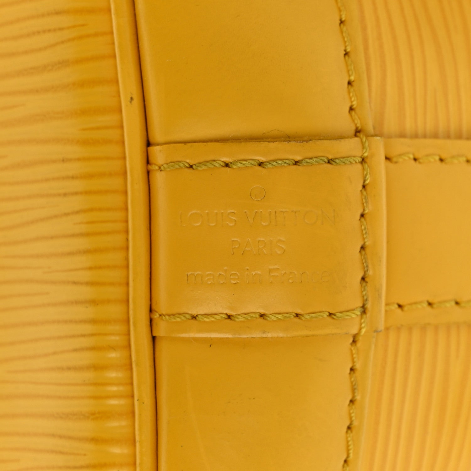 Louis Vuitton Epi Noe Tassil 6 of 11