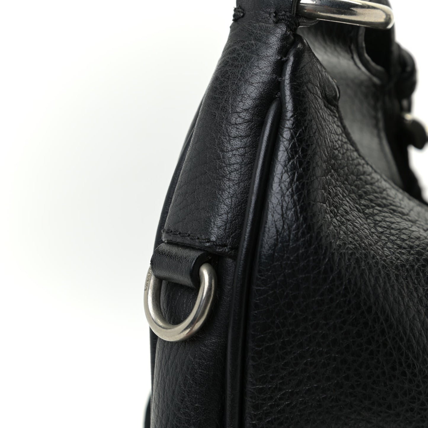 Vitello Daino Pocket Hobo Black