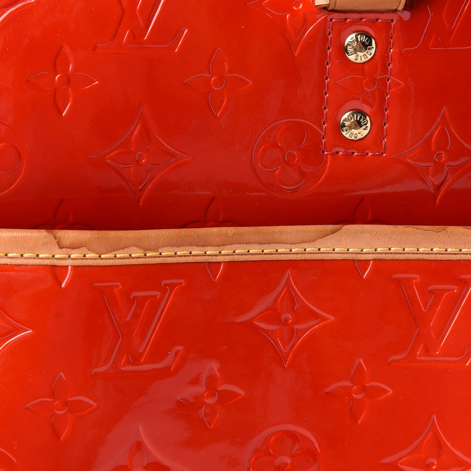 Louis Vuitton Vernis Sutton Rouge 7 of 14