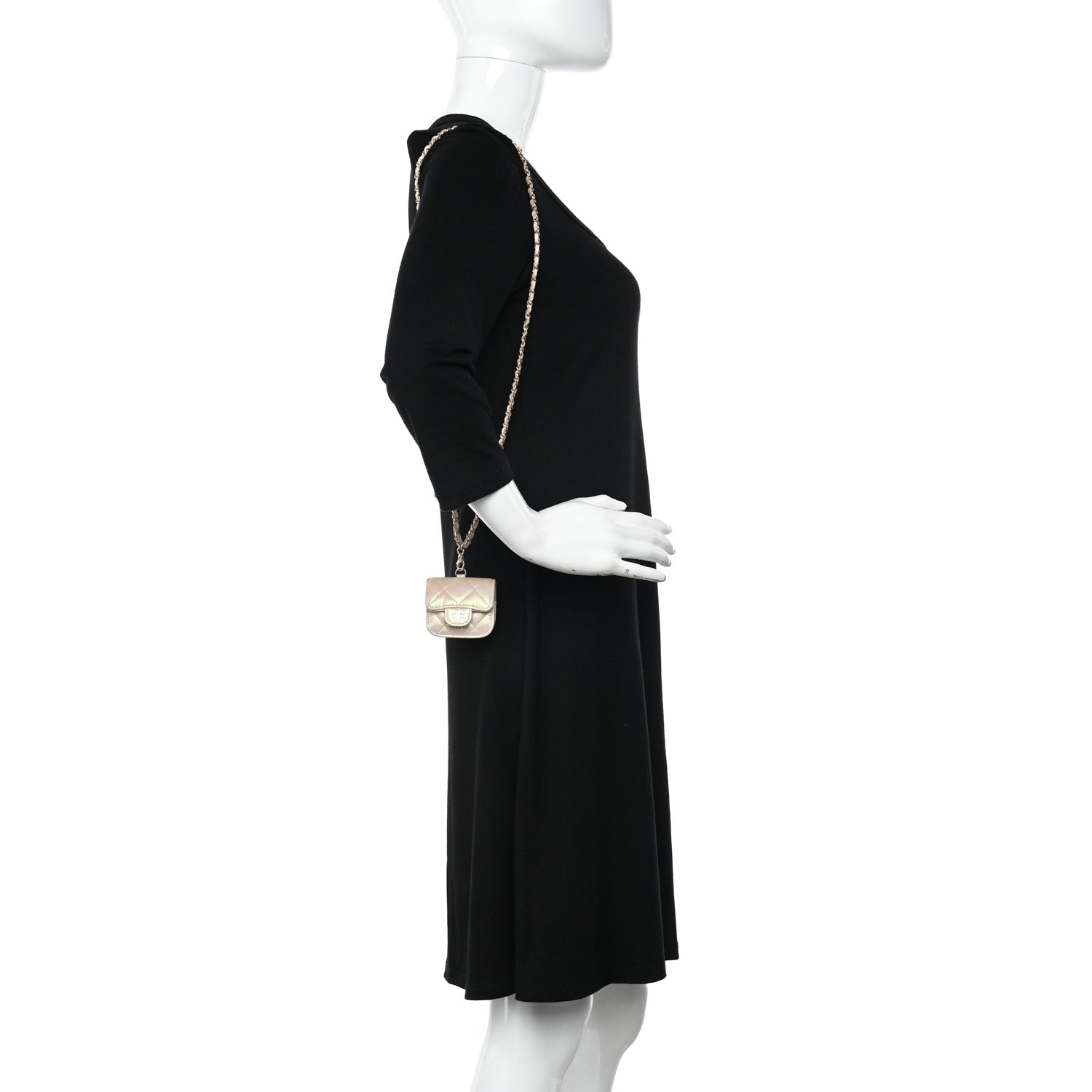 Chanel Iridescent Lambskin Quilted Airpods Pro Case Ivory 2 of 8