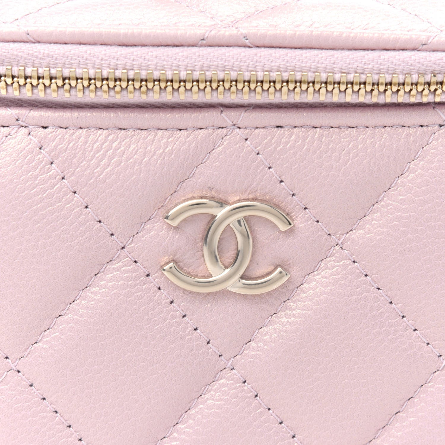 Chanel Iridescent Caviar Quilted Mini Pearl On Top Vanity Case With Chain Light Pink 4 of 4