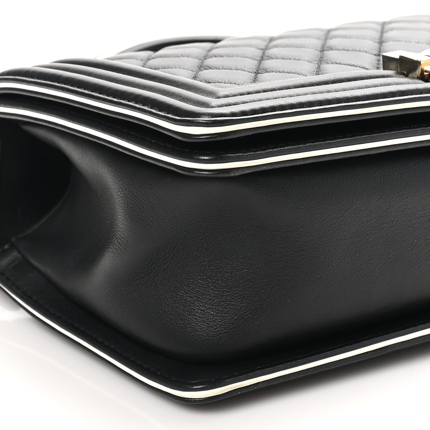Chanel Calfskin Quilted Medium Boy Top Handle Flap Black 9 of 10