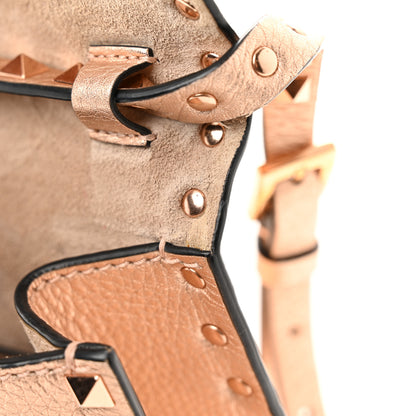 Valentino Garavani Metallic Pebbled Calfskin Medium Rockstud Flip Lock Crossbody Bag Rame 10 of 12