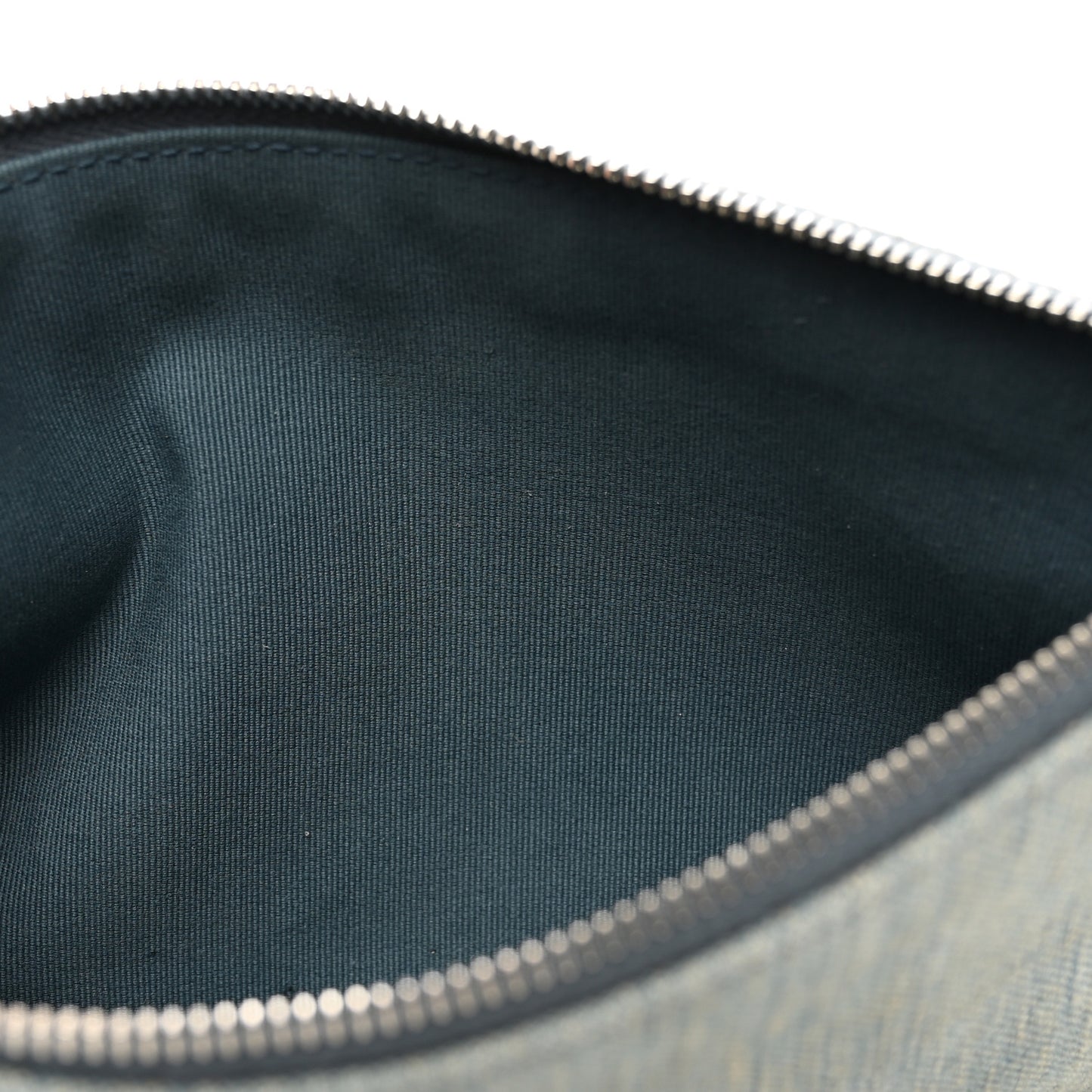 Denim Chanel 22 Removable Pouch Blue
