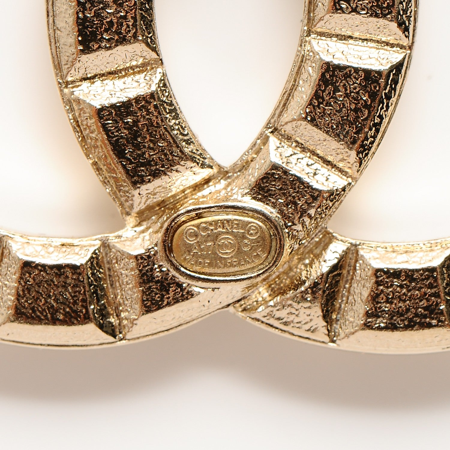 Chanel Studded CC Pin Brooch Gold 4 of 4