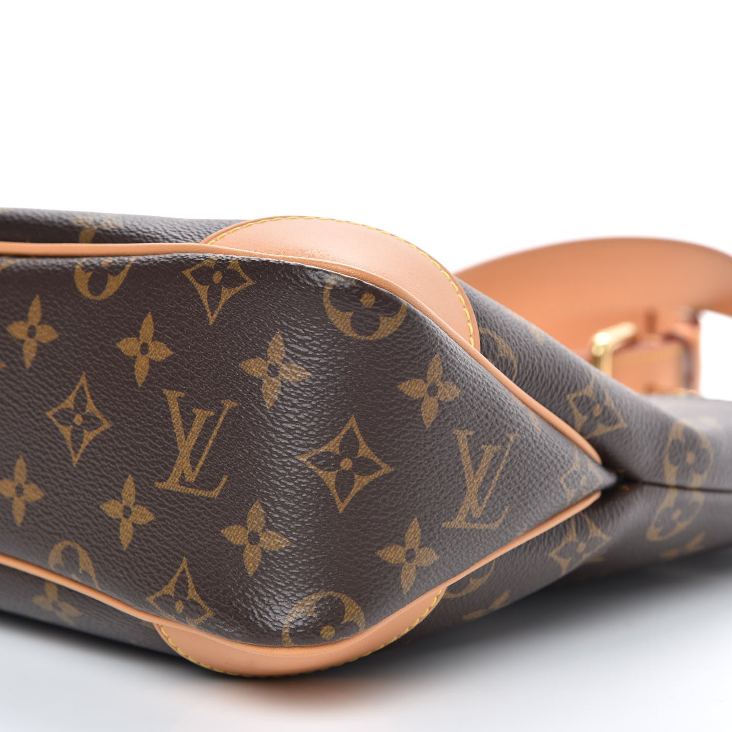 Louis Vuitton Monogram Odeon MM Natural 7 of 8
