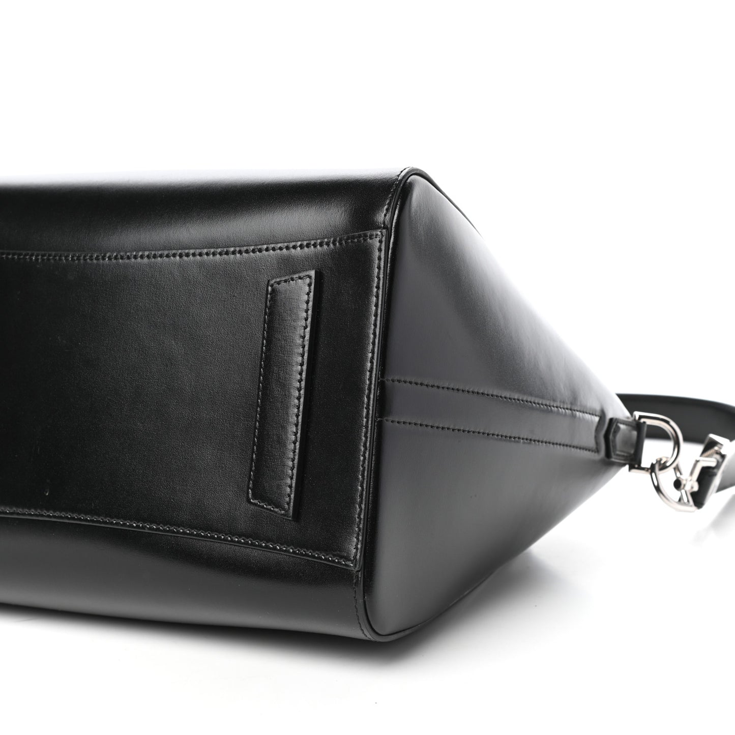Shiny Lord Calfskin Medium Antigona Black