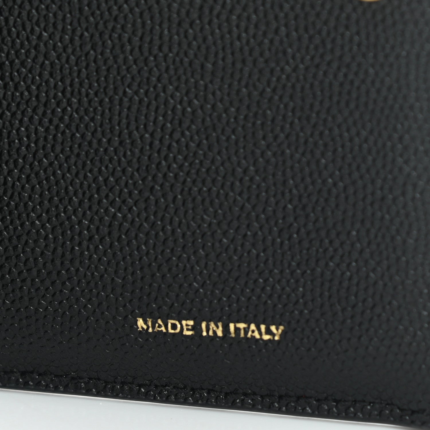 Saint Laurent Grain De Poudre Monogram Bi-Fold Wallet Black 7 of 11