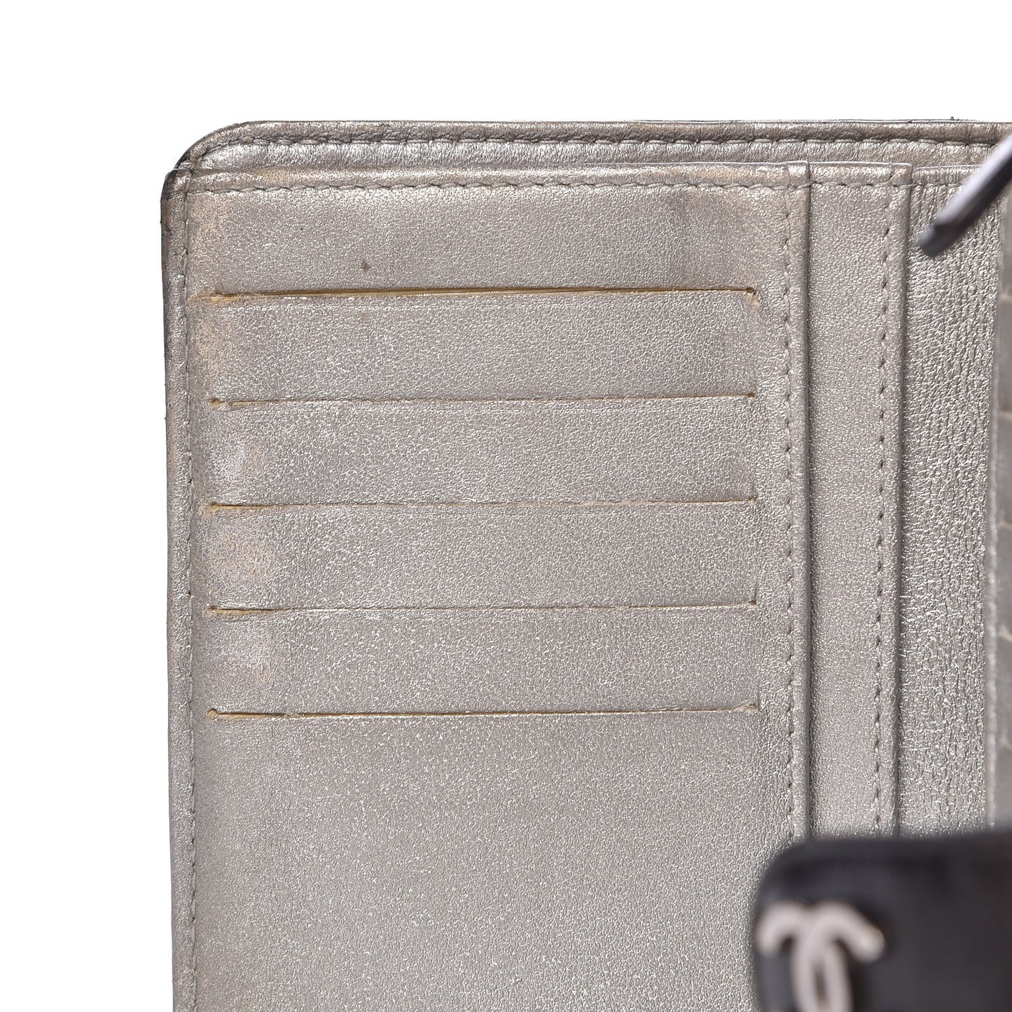 Lambskin Camellia Embossed Zipped Pocket Wallet Black