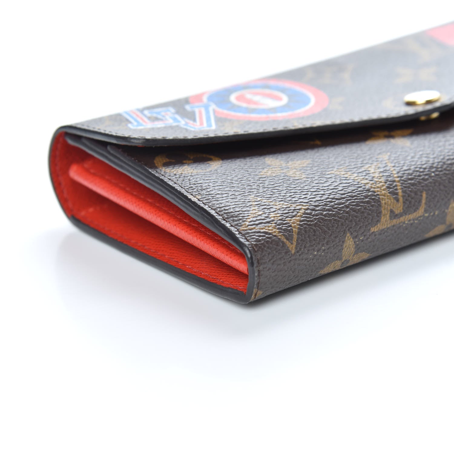 Louis Vuitton Monogram World Tour Sarah Wallet 7 of 8