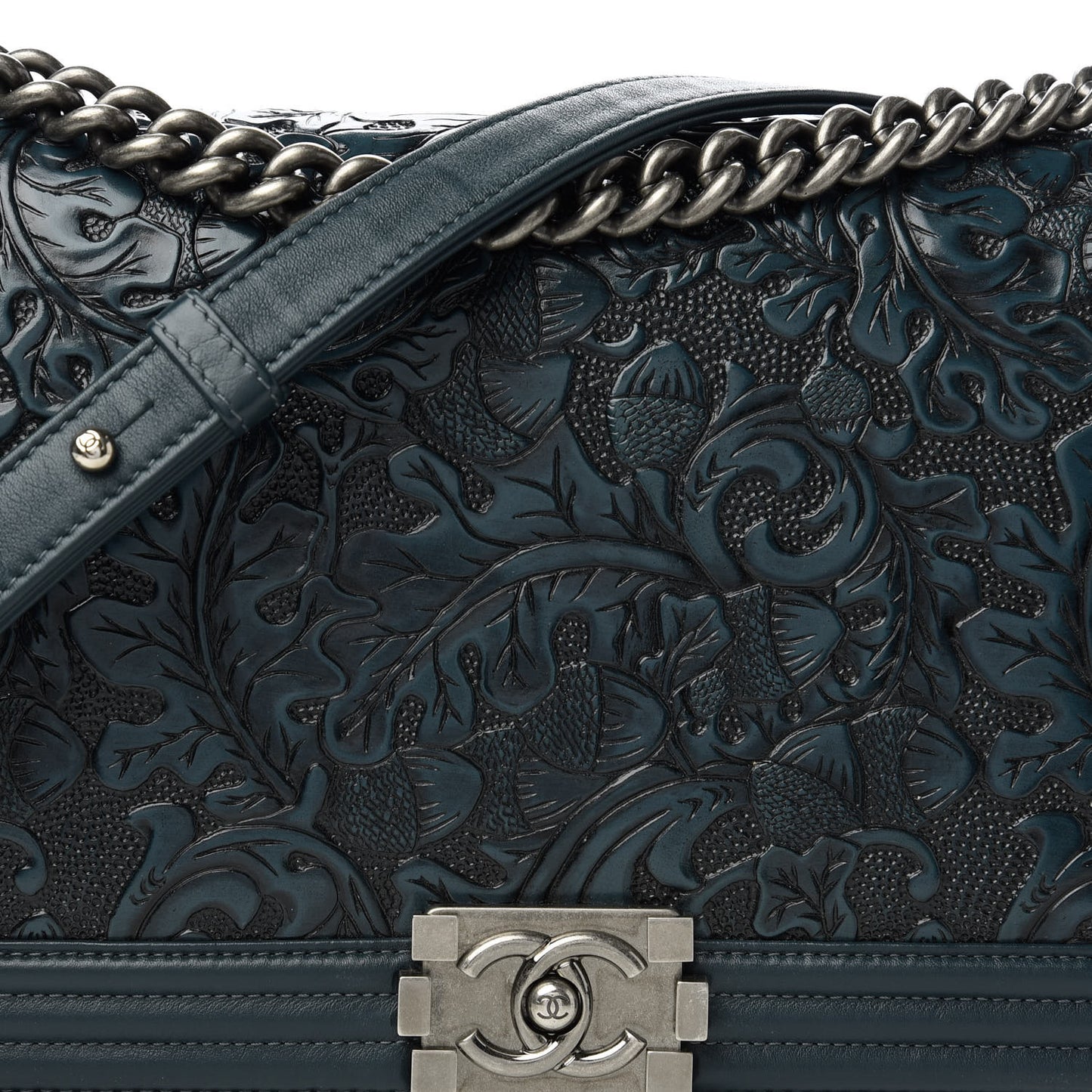 Calfskin Embossed New Medium Cordoba Boy Flap Green
