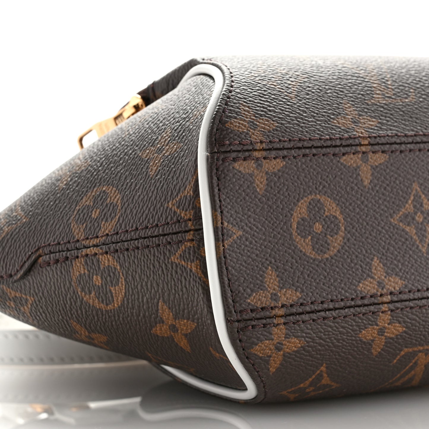 Monogram LV Match Ellipse BB White