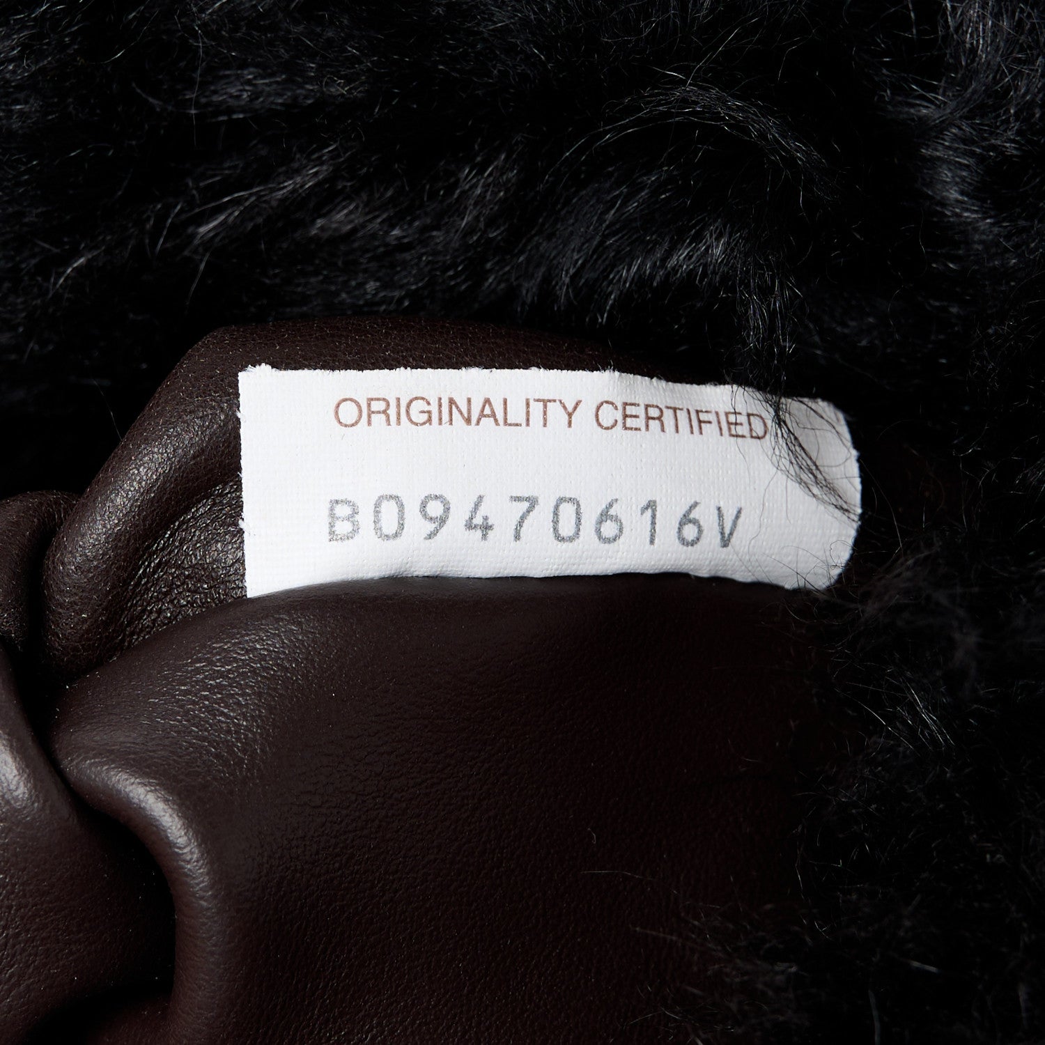 Bottega Veneta Shearling Lambskin The Pouch Chain Black 7 of 11