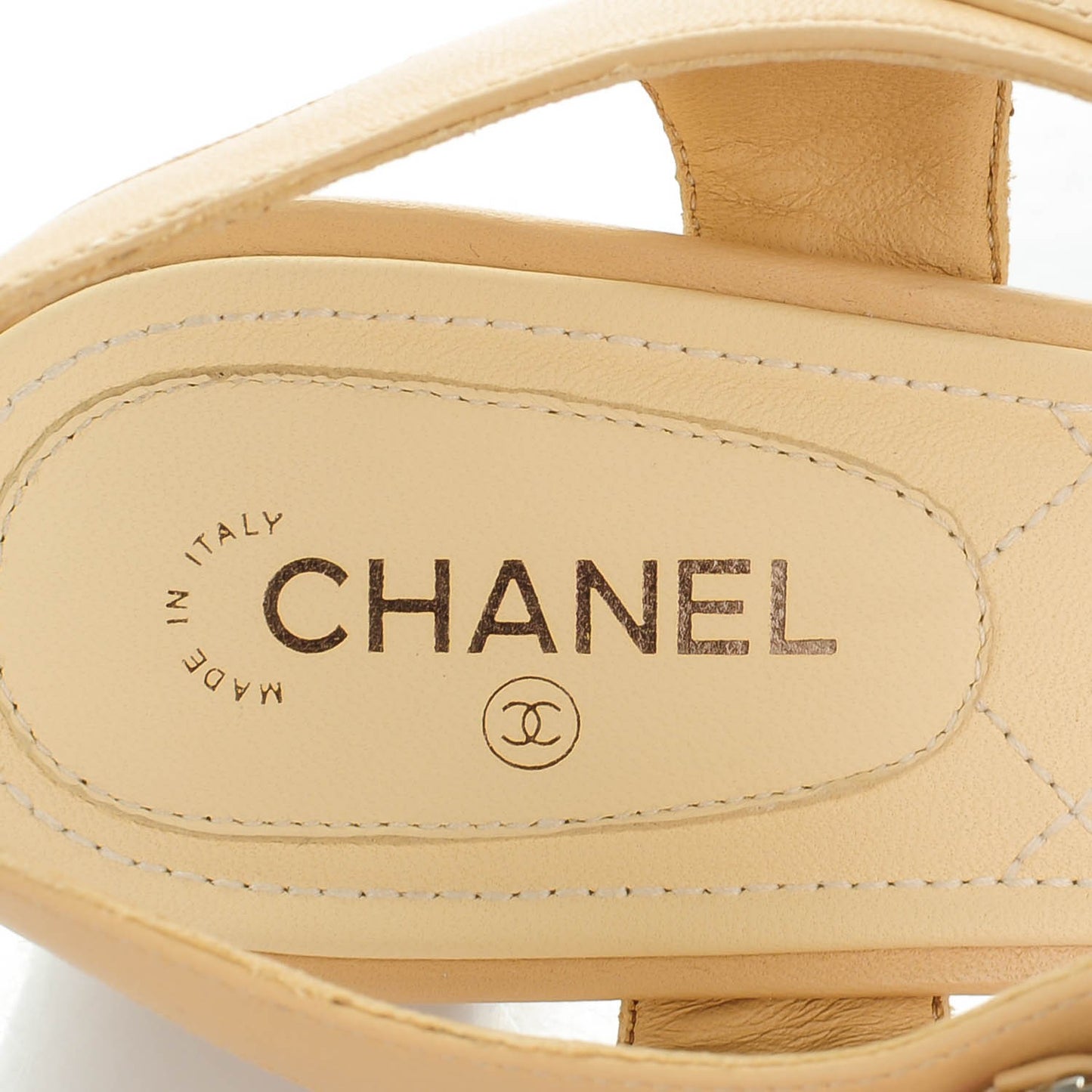 Lambskin Quilted Reissue Chain Pearl CC Sandals 41 Beige