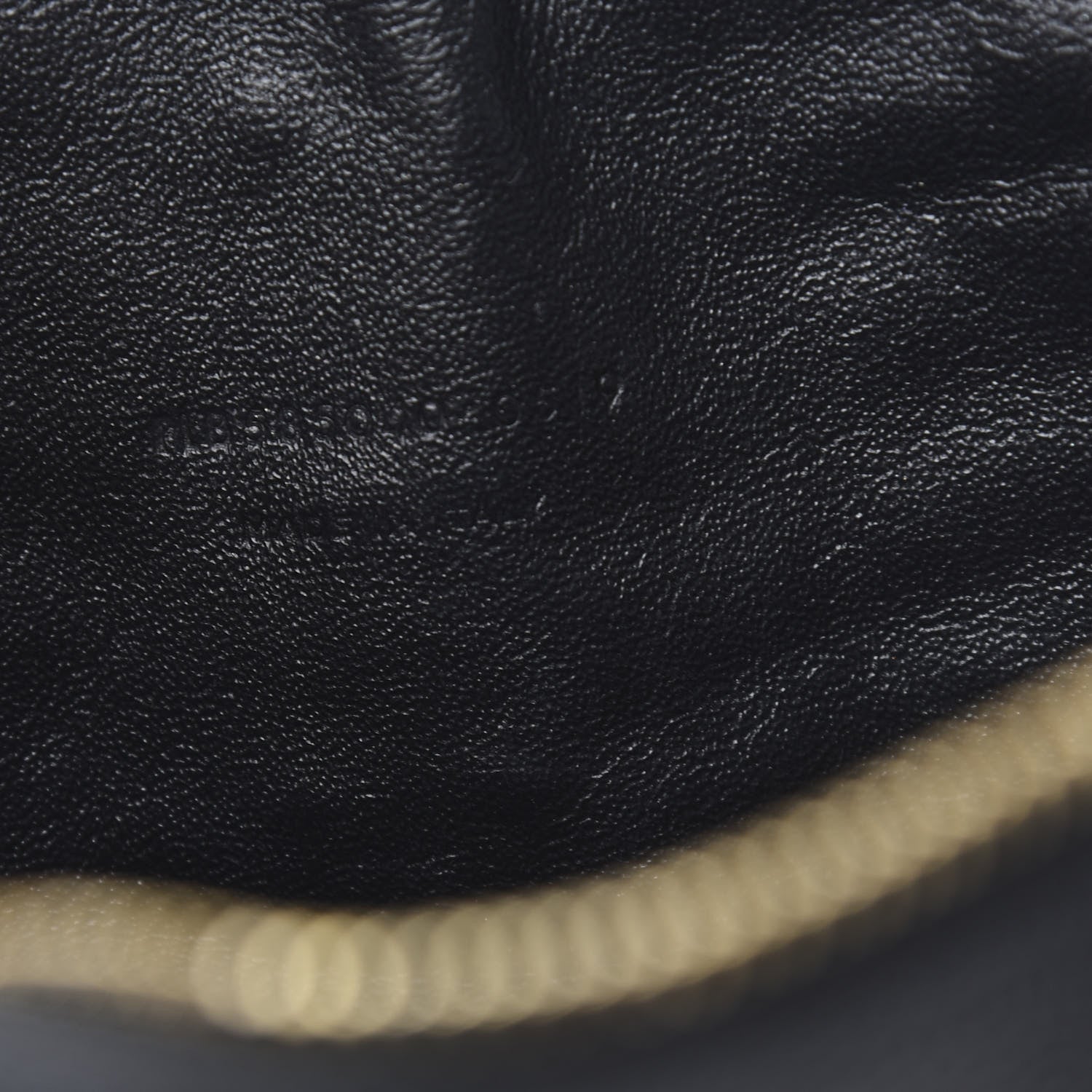 Saint Laurent Grain De Poudre Matelasse Monogram Mini Lou Camera Bag Black 6 of 9