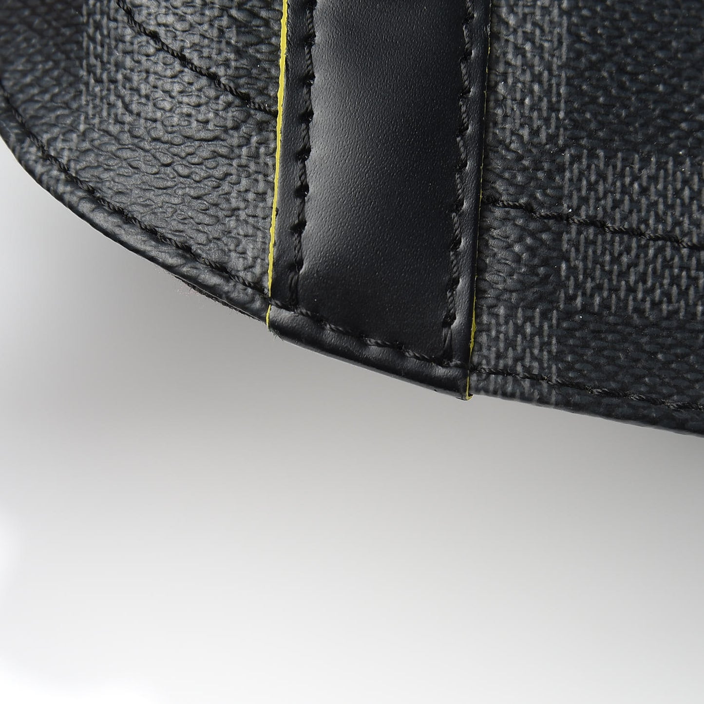 Damier Graphite Christopher PM Green