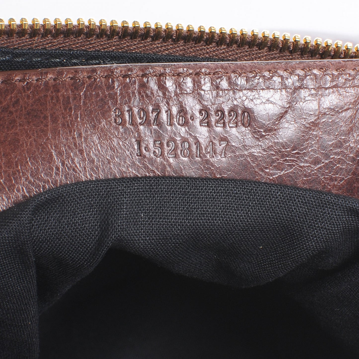 Agneau Arena Giant 12 Gold Hardware Flat Cigare Fonce