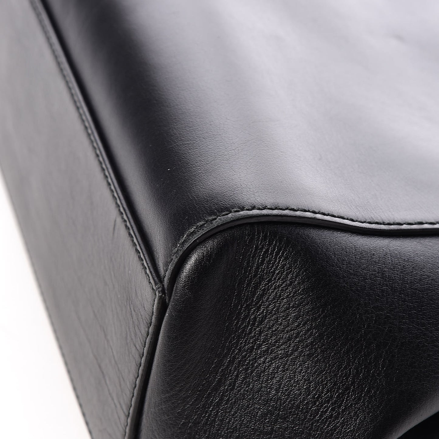 Nappa Bamboo Small Nymphaea Top Handle Bag Black