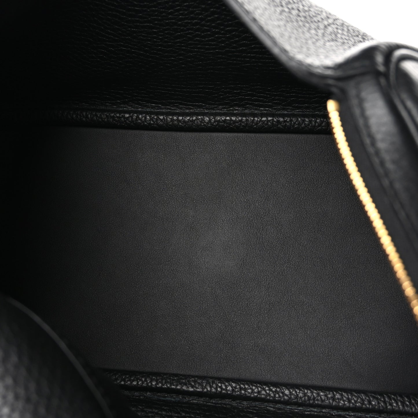Taurillon Clemence Lindy 26 Black