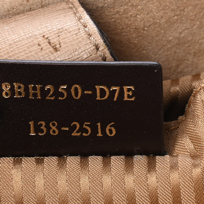 Fendi Vitello Elite Flamingo Regular 2Jours Tote Makeup 7 of 12