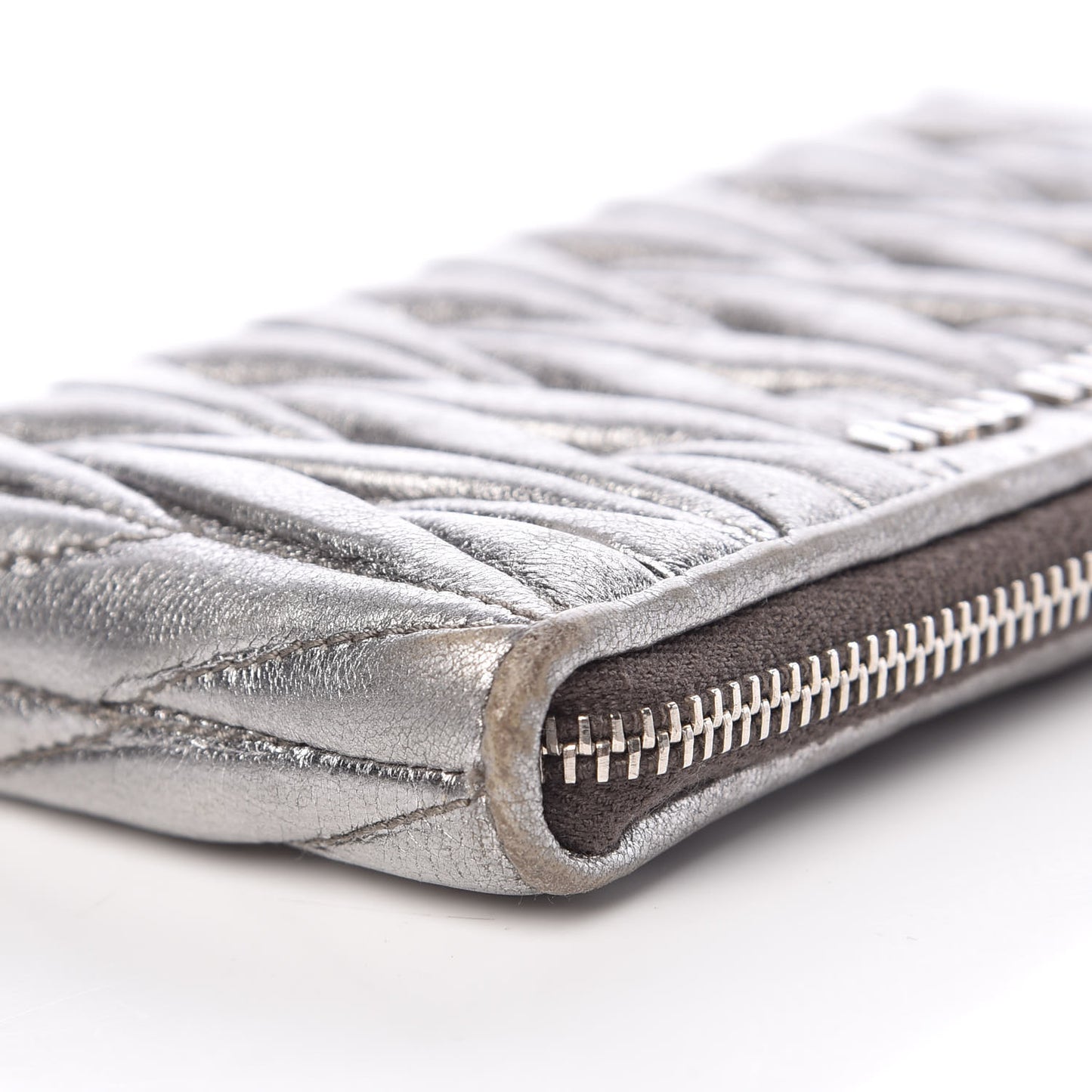 Nappa Matelasse Pouch Cromo