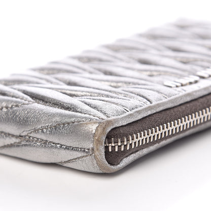 Miu Miu Nappa Matelasse Pouch Cromo 10 of 11