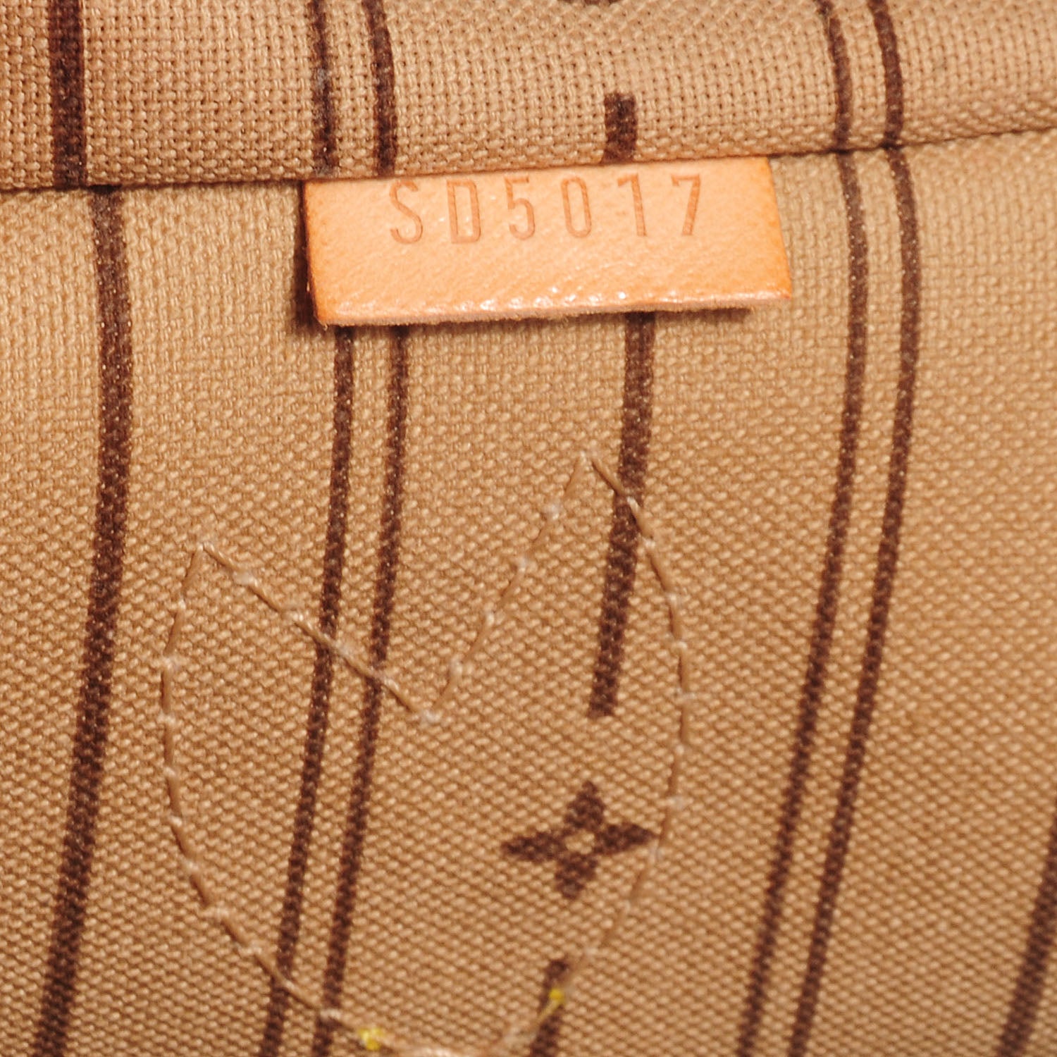 Louis Vuitton Monogram Neverfull PM 7 of 7