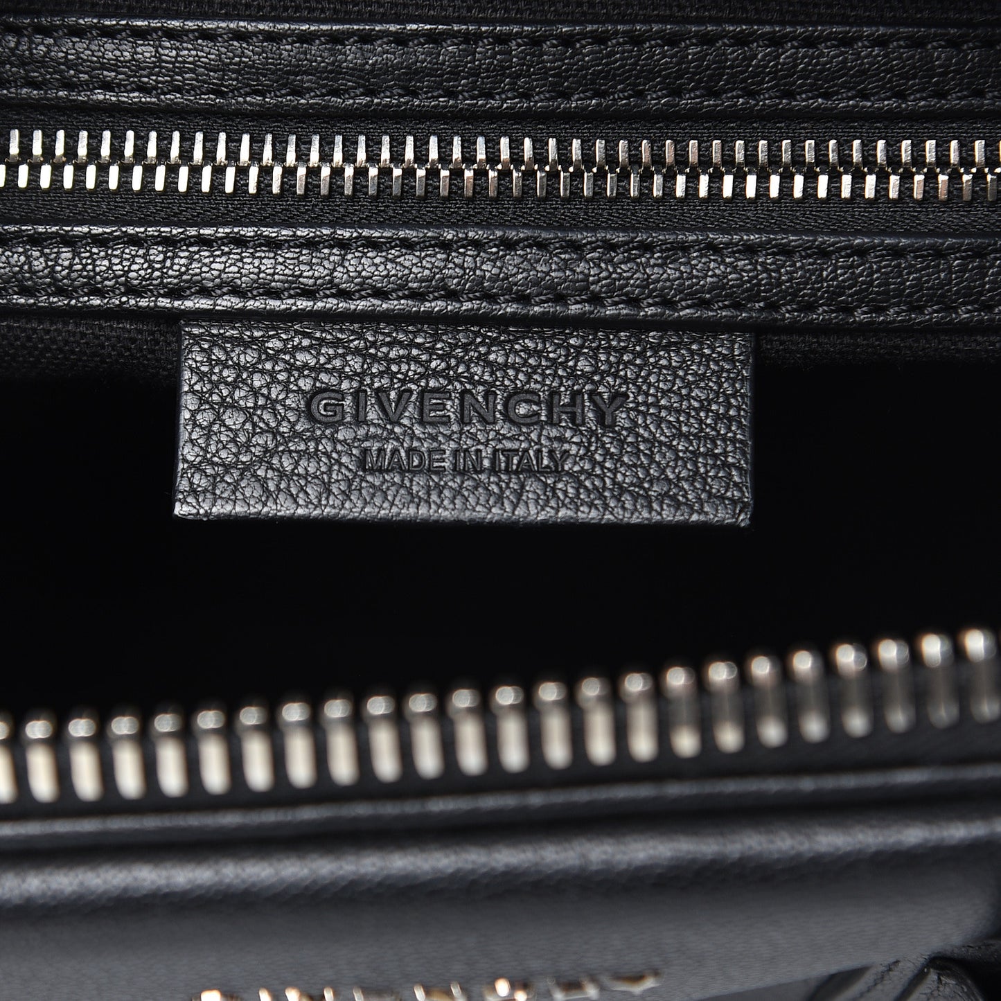 Sugar Goatskin Small Antigona Black