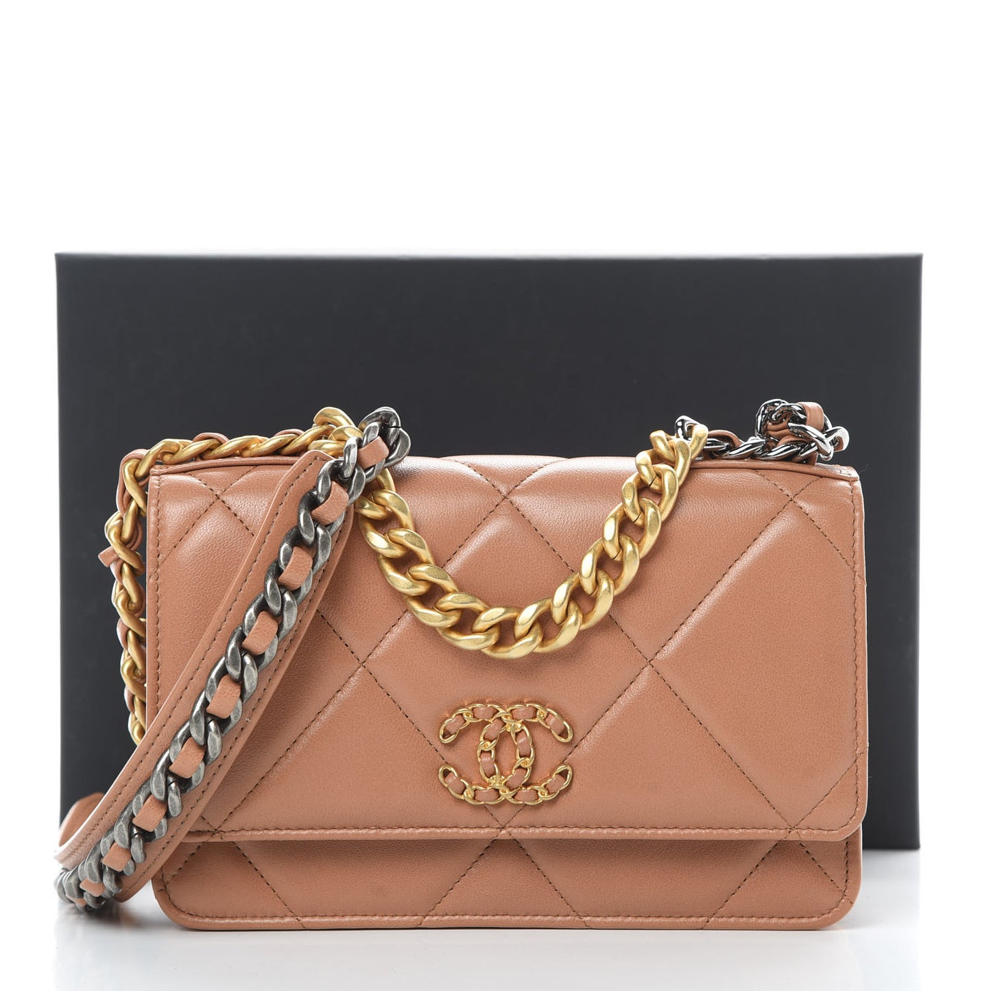 Lambskin Quilted 19 Wallet On Chain WOC Brown